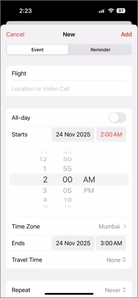 Configuración de una alarma específica de fecha creando un evento en calendario en iPhone