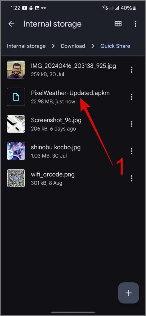 Toque el archivo Pixel Weather APK