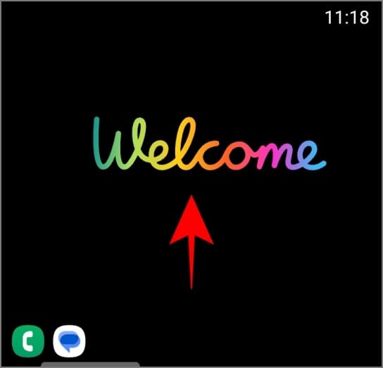 Todas las aplicaciones en la pantalla de cubierta Galaxy Z Flip 6 usando el sistema operativo