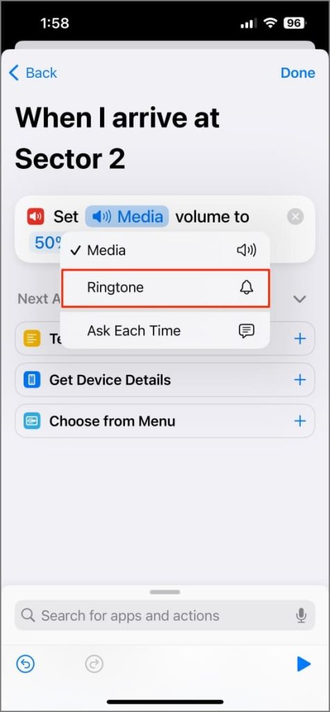 Automatización para silenciar iPhone basada en la ubicación en la aplicación atajos