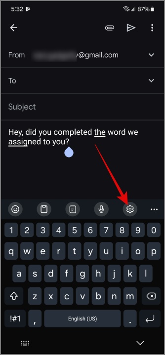 Icono de configuración en la barra de herramientas superior (teclado Samsung)