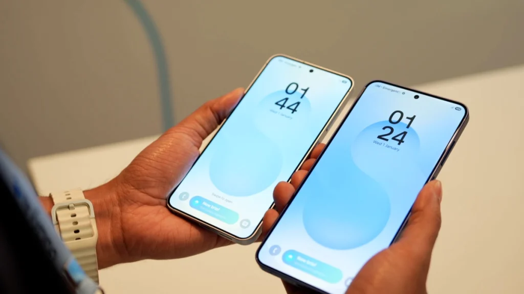 Samsung Galaxy S25 y S25 Plus en las manos