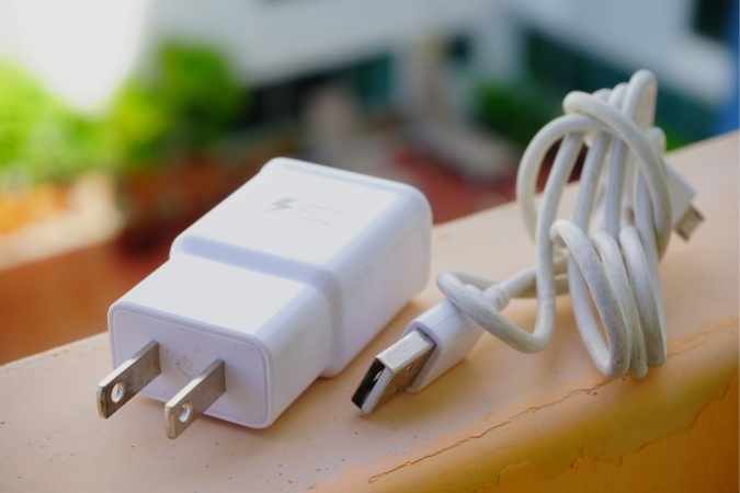 Cargador y cable para el teléfono Android