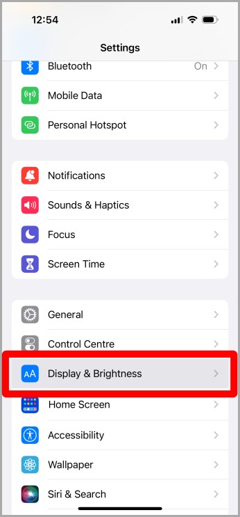 Configuración de visualización y brillo iPhone