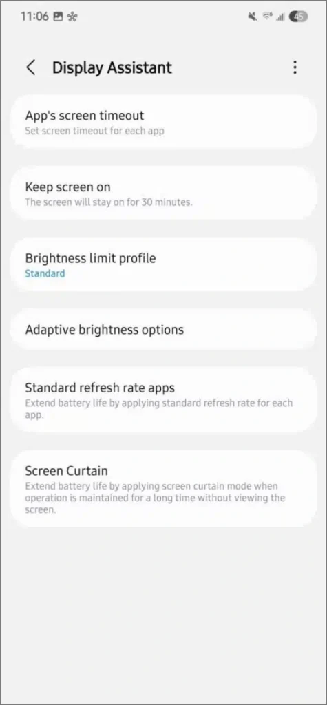 Aplicación asistente de exhibición en Good Guardianes en una UI 7 Beta