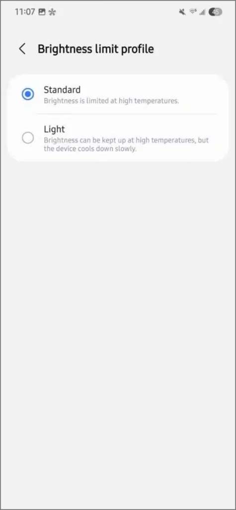 Función de perfil de límite de brillo en un asistente beta de asistente de pantalla de UI 7