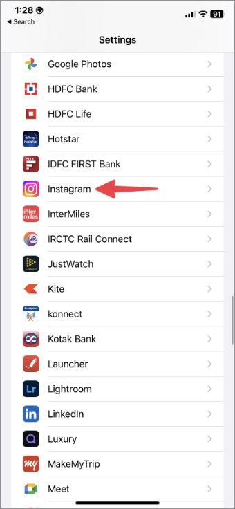 Abra la configuración de Instagram en iPhone