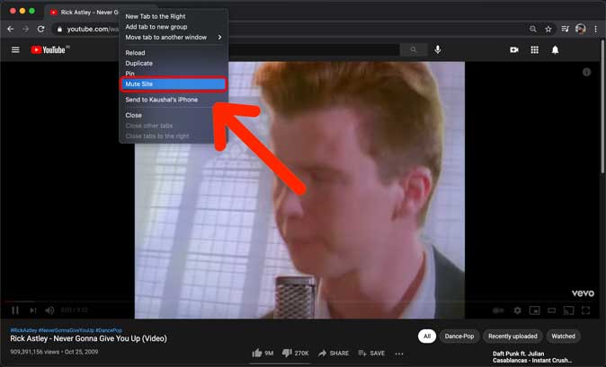 Mute Sitio haciendo clic derecho en una pestaña en Chrome.
