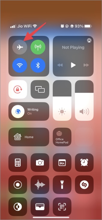 Encienda el modo de avión en iPhone